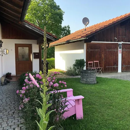 Seehaeuschen - Waging Tettenhausen Waging am See